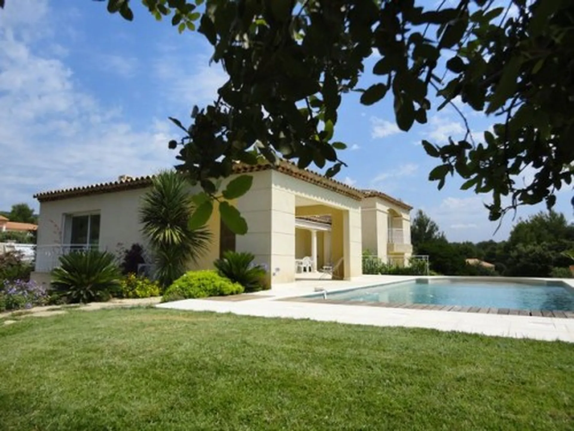 A vendre maison de plain pied la cadiere