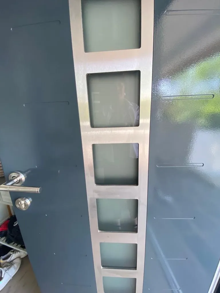 rénovation de fenêtres extérieures avec changement de couleur près de ROUEN