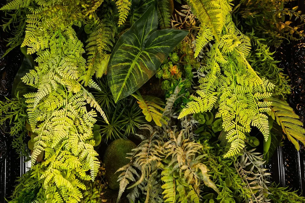 mur vegetal synthetique luxuriant