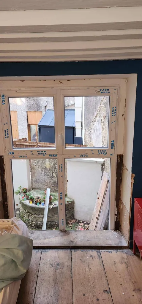 Changement de menuiseries et fenêtres dans les pentes de la Croix-Rousse à Lyon 1