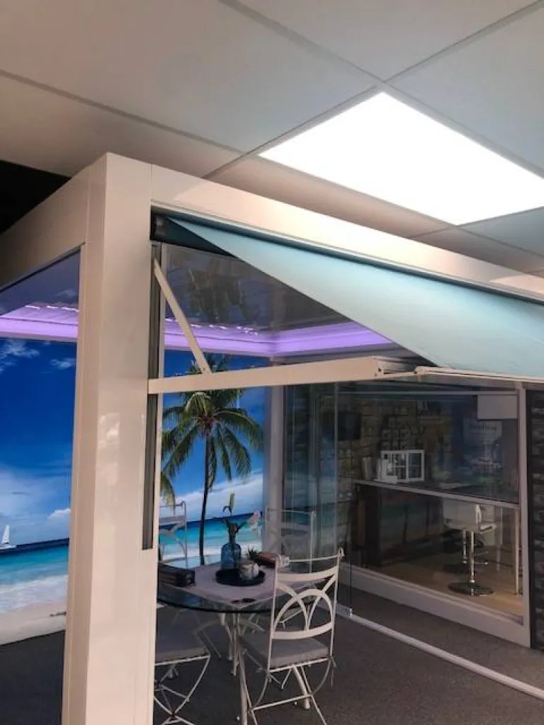 Store à projection pour pergola à Menton