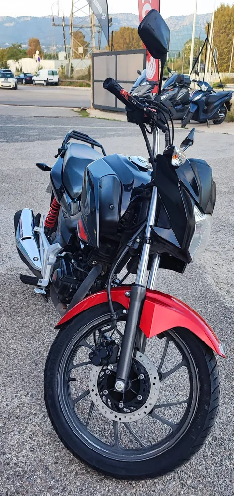 HONDA CBF 125 du 03/2015 avec 34450 KM