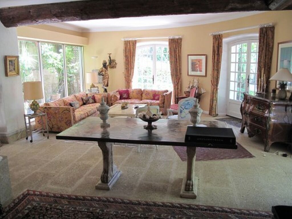 CASSIS VENTE villa de maître 7 secteur campagne avec piscine et dépendances