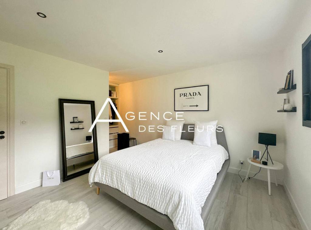 Maison Saint Germain De Pasquier 6 pièce(s) 204 m2