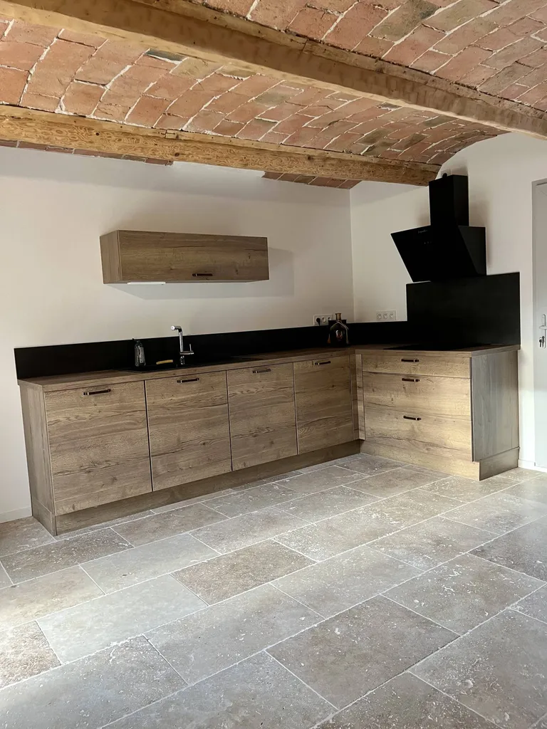 DALLAGES INTERIEURS TRAVERTIN 2CD CHOIX 61X40.6X1.2CM