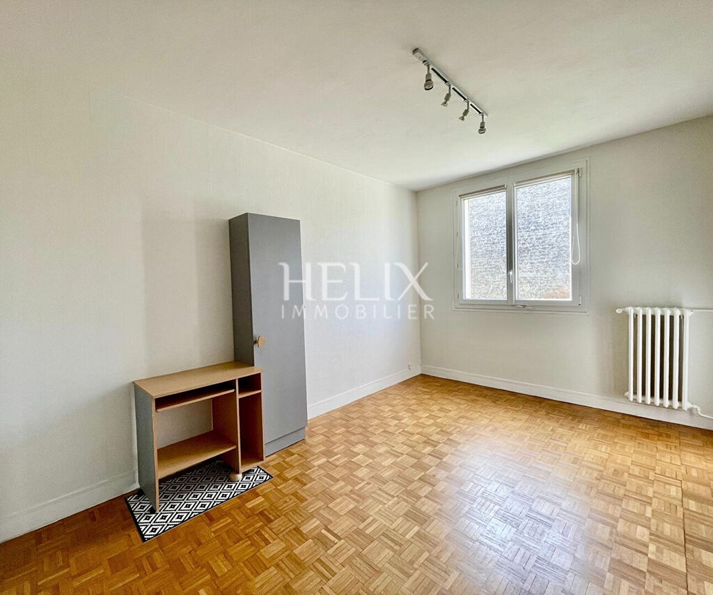 Chatou un charmant appartement de 3 pièces de 71 m2 proche de la gare