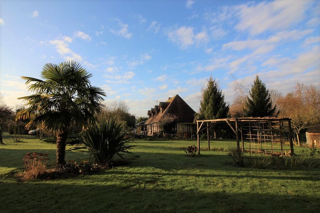 a vendre propriété avec cheminée région Moyaux 14590