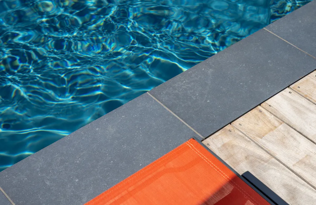 Construction de piscine et aménagement paysager à Genay