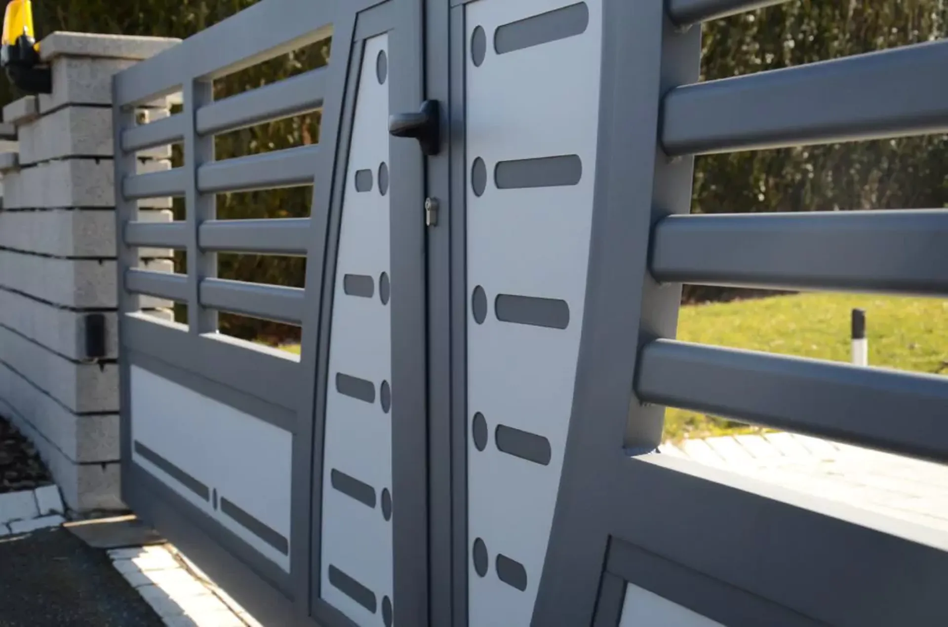 Gamme MODERN offrent une personnalisation complète. SIMPI .OPA. MIX