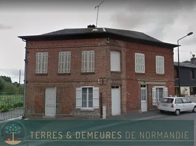 A Vendre, Maison de Village avec jardin et garage, dans la région de Saint-Philbert-Sur-Risle 27290