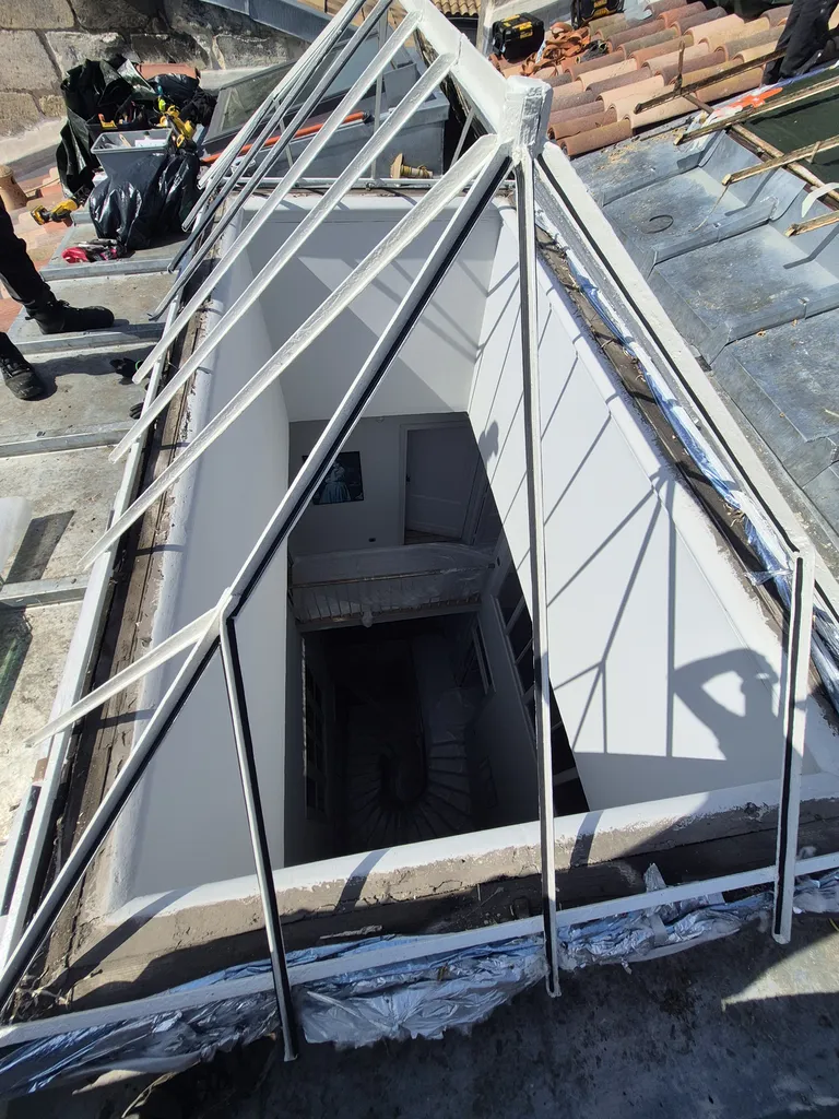 Étanchéité des vitrages de verrière avec joint KISO à Bordeaux