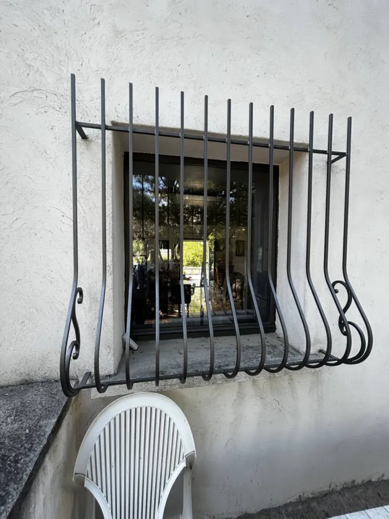 pose de menuiseries aluminium sur mesure bouches du rhone 