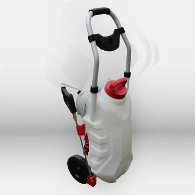 Pulvérisateur électrique Pro Sprayer 3 utilisé pour nettoyage façade toiture et entretien automobile professionnel en atelier et chantier à Mont-de-Marsan, Landes (40), Nouvelle-Aquitaine et disponible partout en France