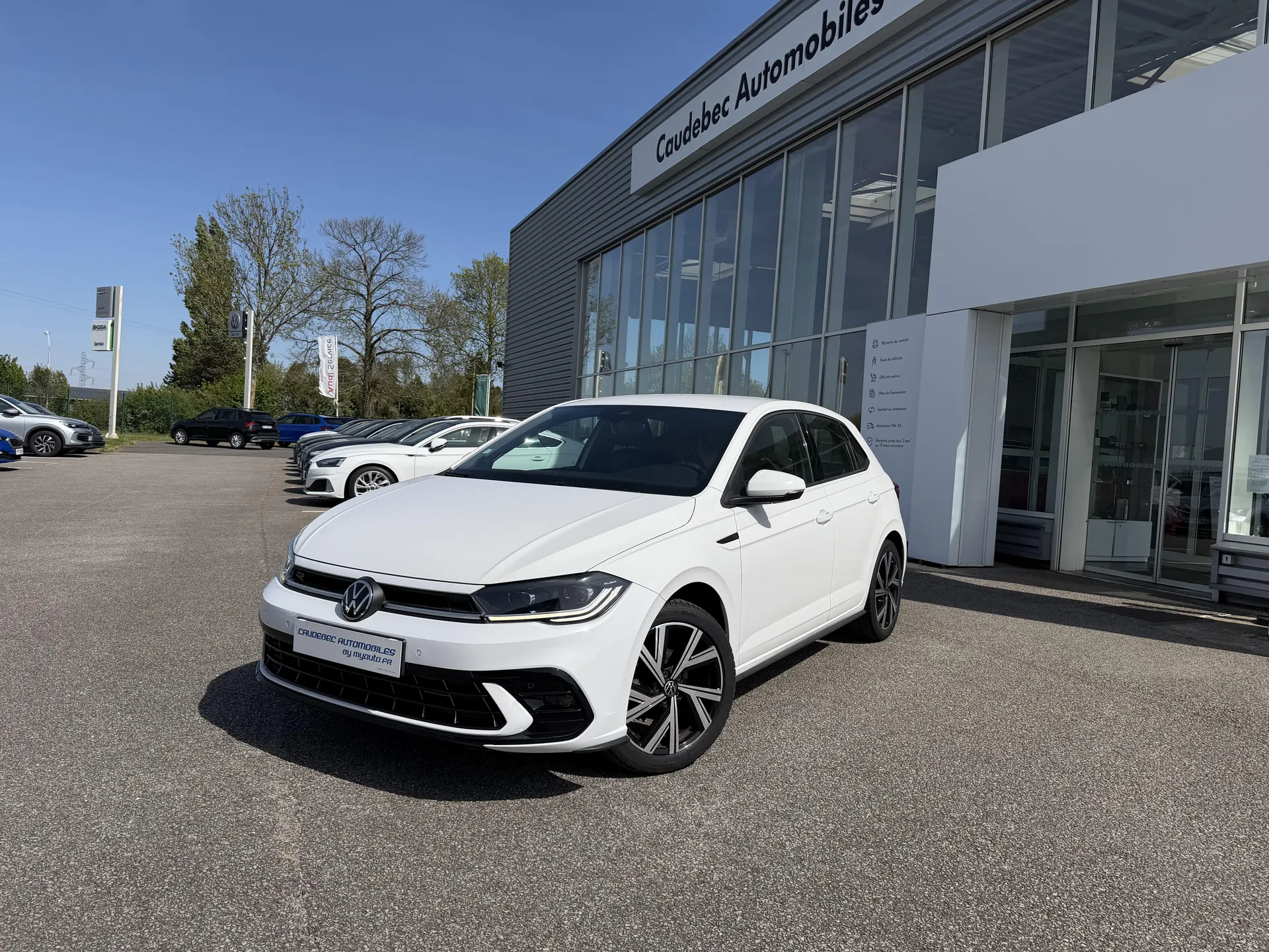 Achat voiture occasion près du Havre : Volkswagen Polo R-Line essence chez Caudebec Automobiles à La Frénaye en Normandie