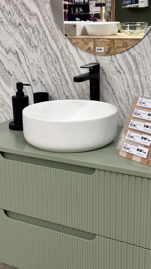 Rénover une salle de bain à petit prix