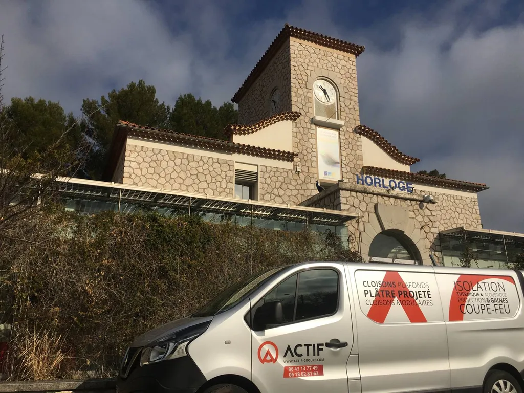 plâtrerie cloisons faux plafonds Technopole de l'Environnement Aix en Provence