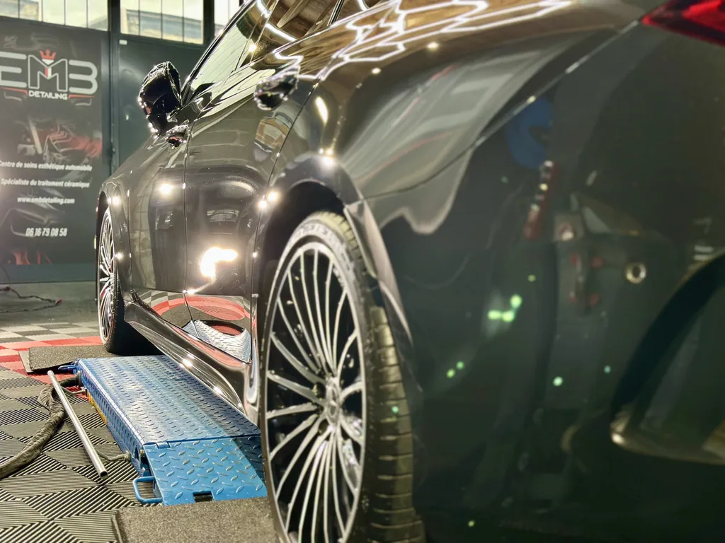 spécialiste du traitement céramique sur lyon Mercedes CLS