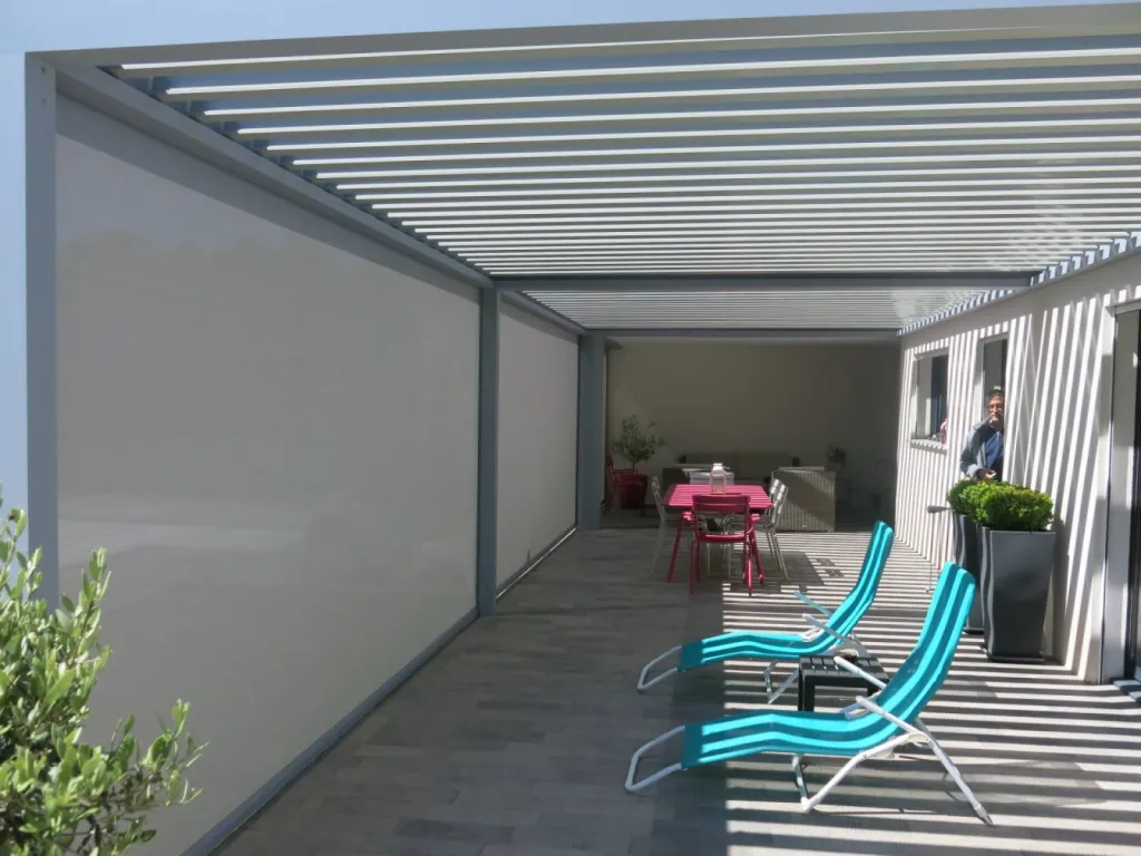 Store vertical sur mesure pour tout type d'ouverture à aix en provence