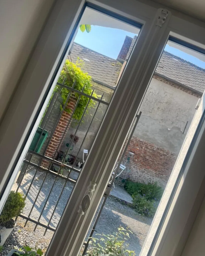 Améliorez l'efficacité énergétique de votre maison avec le remplacement de fenêtres à Le Havre (76) par entreprise RGE