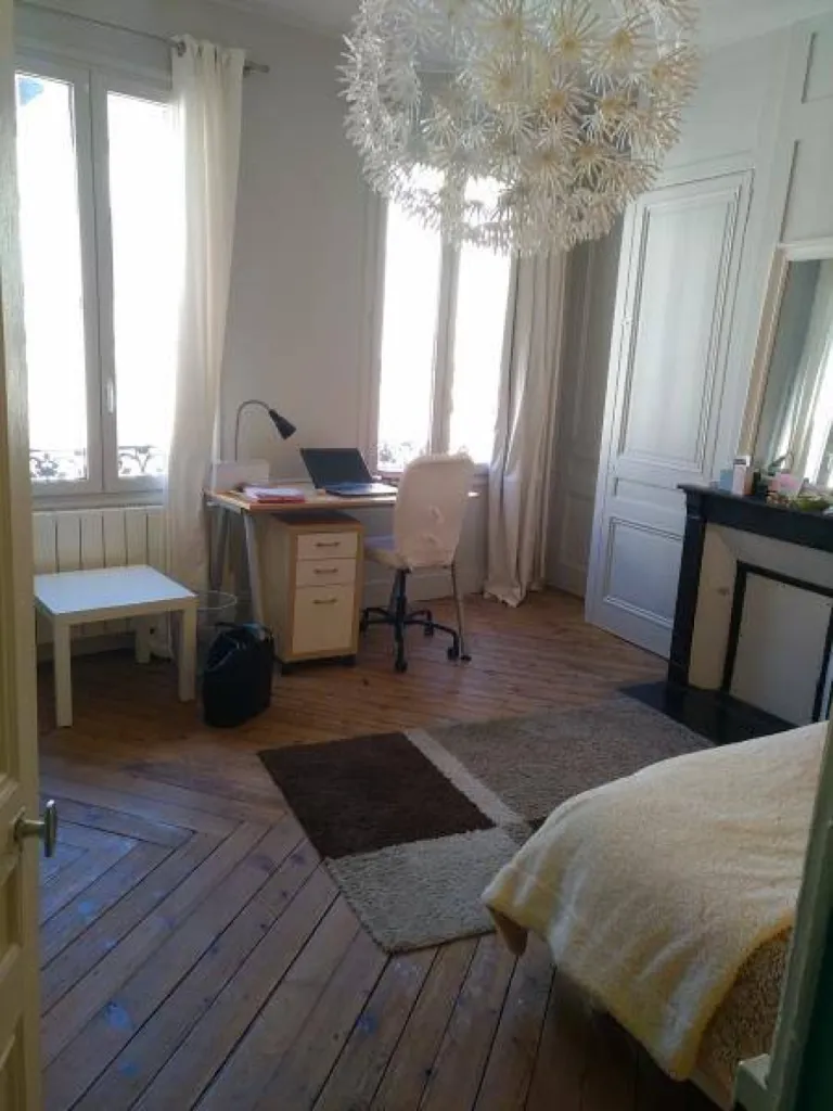 Situé au 3ème étage