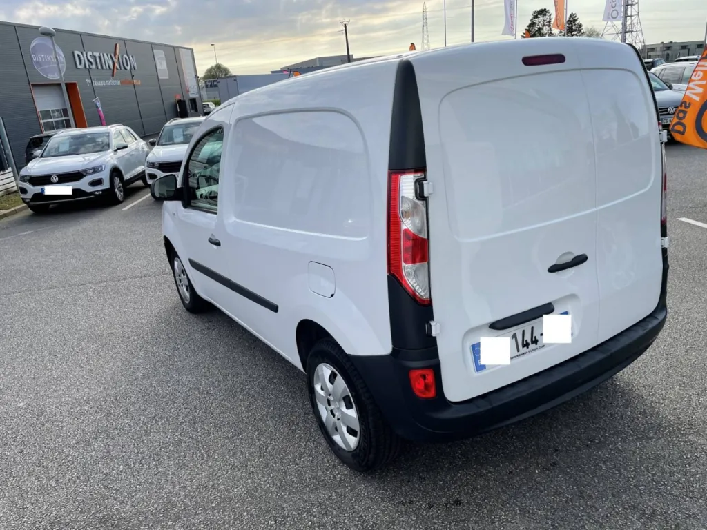 Renault Kangoo fourgon diesel d'occasion proche de Rouen