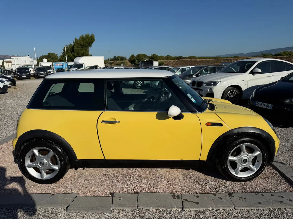 MINI COOPER 1.6 115CV JAUNE 3 PORTE 