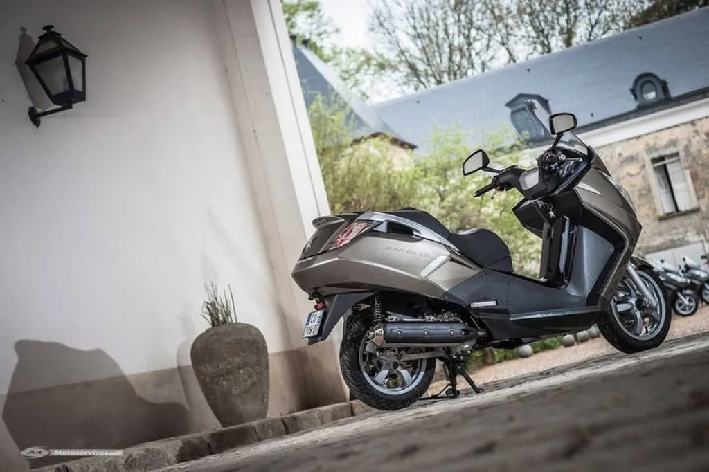 Scooter neuf Peugeot satelis II 125 la seyne sur mer 83500