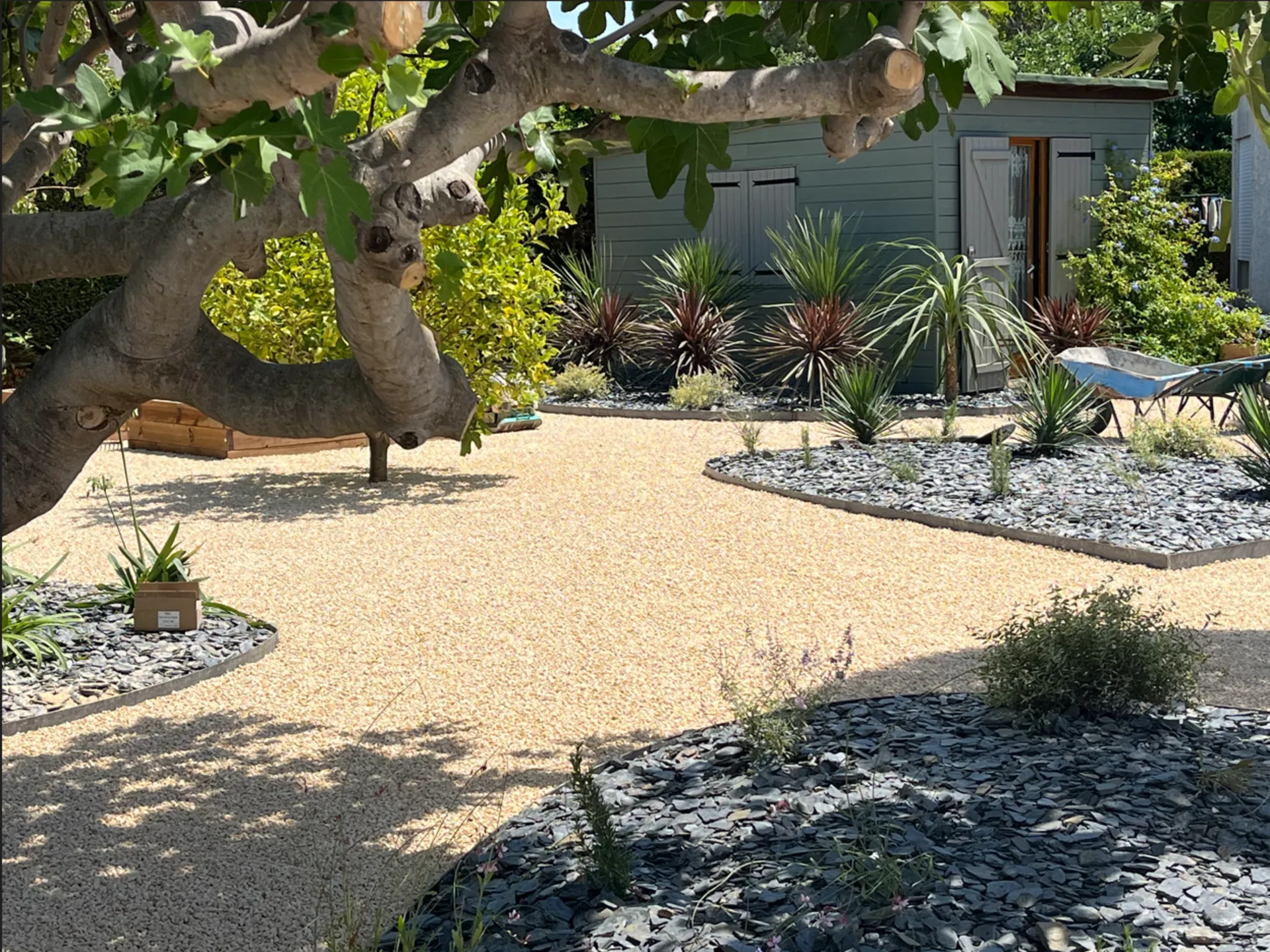 devis aménagement jardin faible entretien Saint-Cyr-sur-Mer