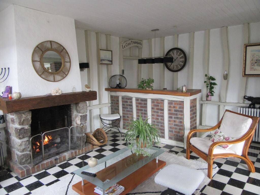 Maison atypique d'environ 245m² entièrement rénovée, proche Dieppe 76200