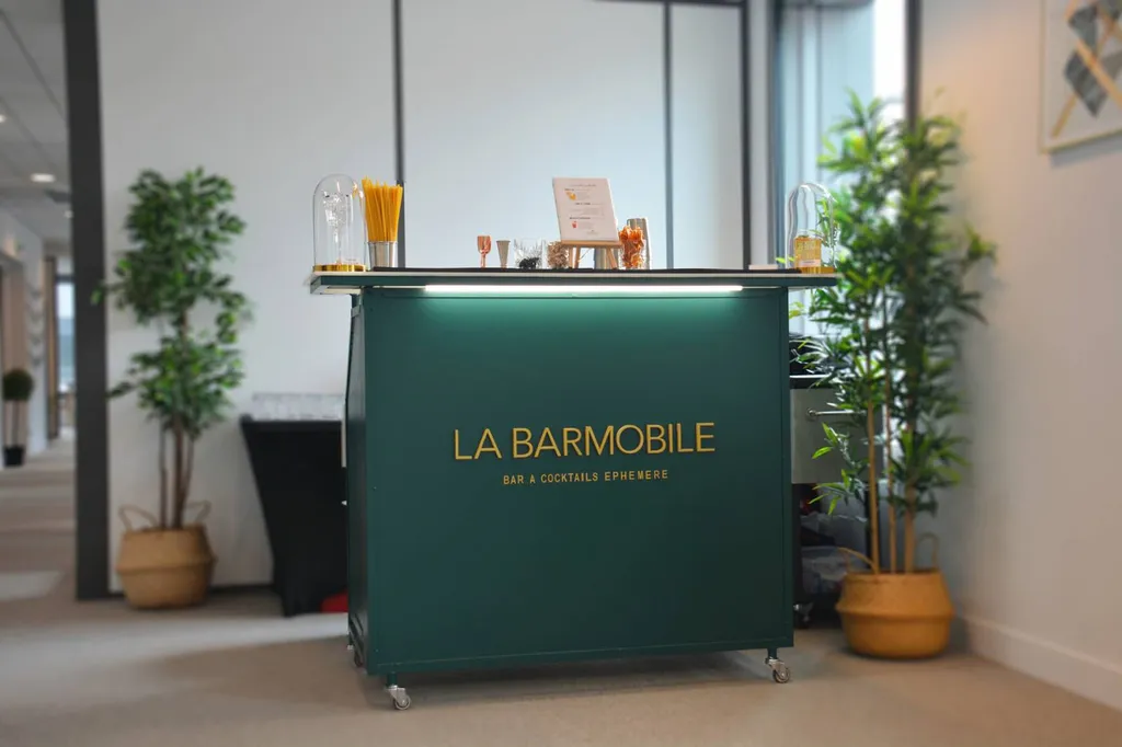bar à cocktails éphémère pour votre soirée d'entreprise à Lyon 2