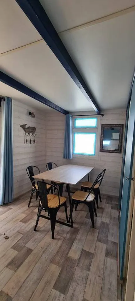 location de Chalet 5 couchages non climatisé dans camping familial à 9 km du Cap d'Agde