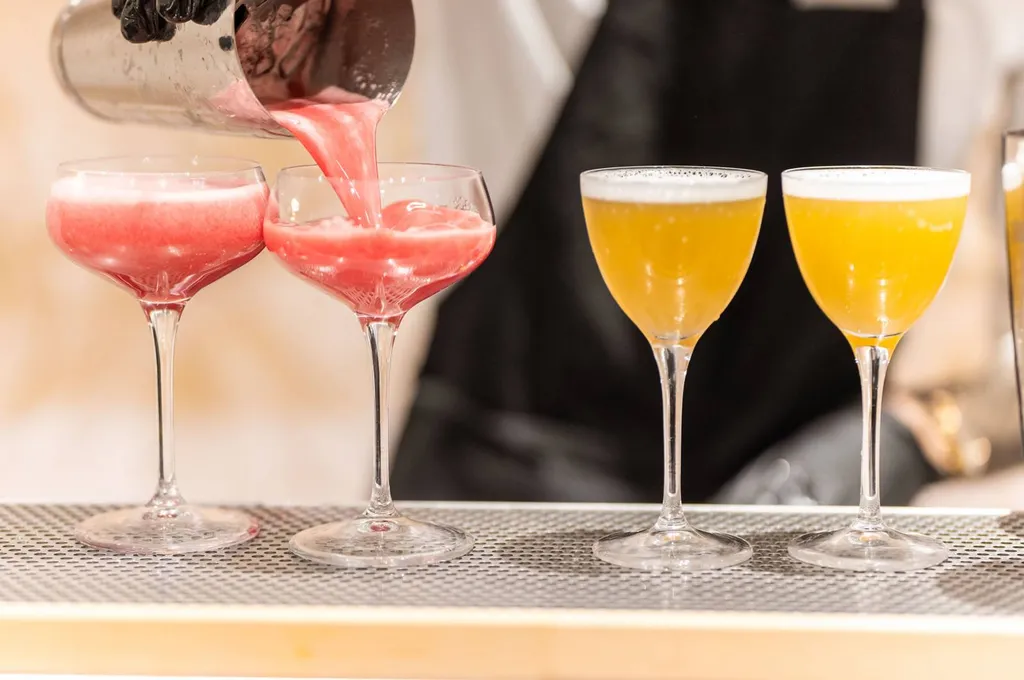 Bar à cocktails sans alcool pour une soirée dry january à Lyon