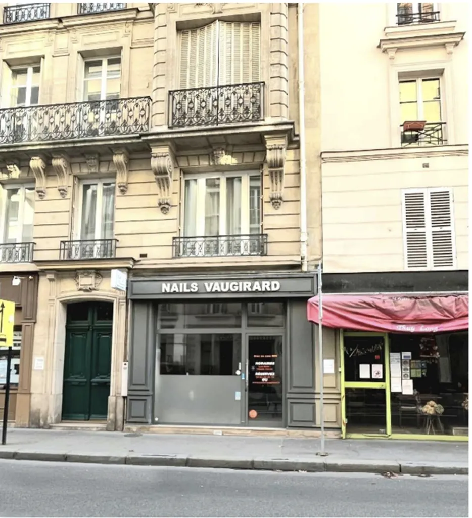 Location - Boutique 42 m², Falguière - Duroc - Montparnasse, Rue de Vaugirard 75006 PARIS