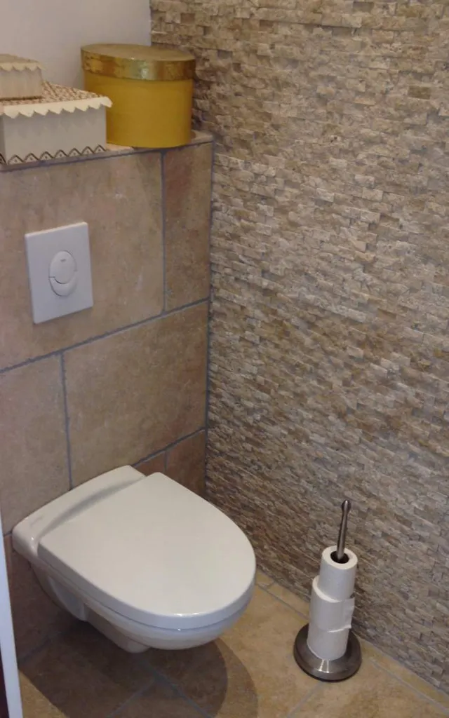 Mosaïque de travertin - à proximité d'Aix-en-Provence