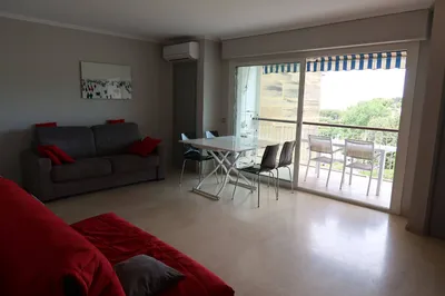 Cassis appart à vendre avec terrasse vue mer et parking