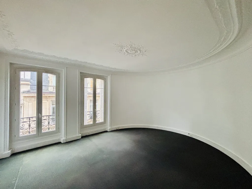 Location - Bureau 235 m², Champs Elysées, Rue de Ponthieu 75008 PARIS