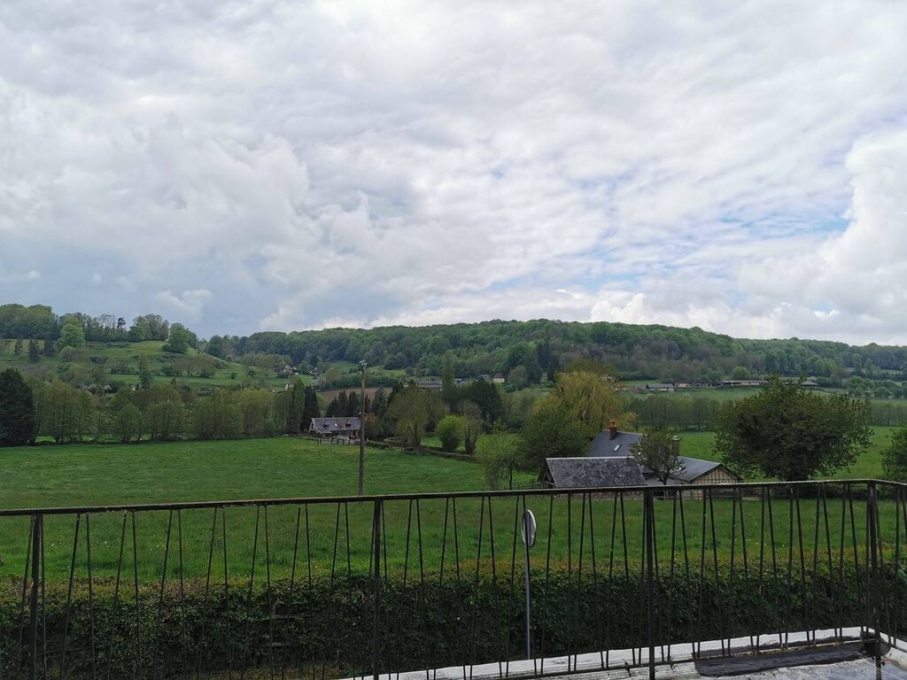 Maison en pierres et briques, Calvados 14
