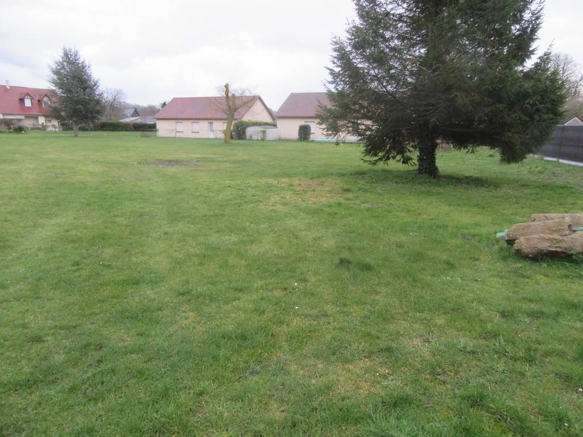 A vendre terrain 1350 m²