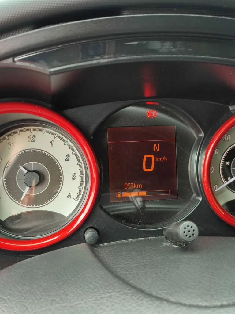 Vente voiture sans permis d'occasion MICROCAR Dué 6 Must avec moteur DCI très peu de kilomètres