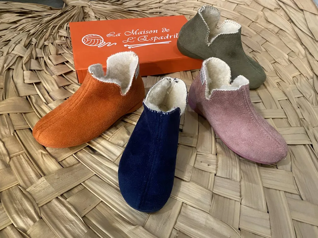 pantoufles chaudes pour enfants près de Libourne