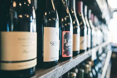 Transport de caisse de vin dans le monde