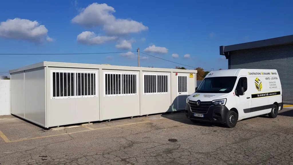 Vente de 10 structures modulaires pour l'entreprise Soprovise à l'étang de Berre