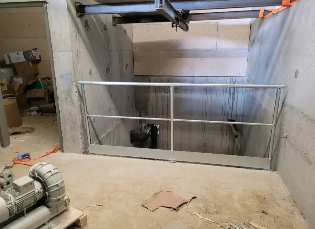 installation du garde corps en chantier