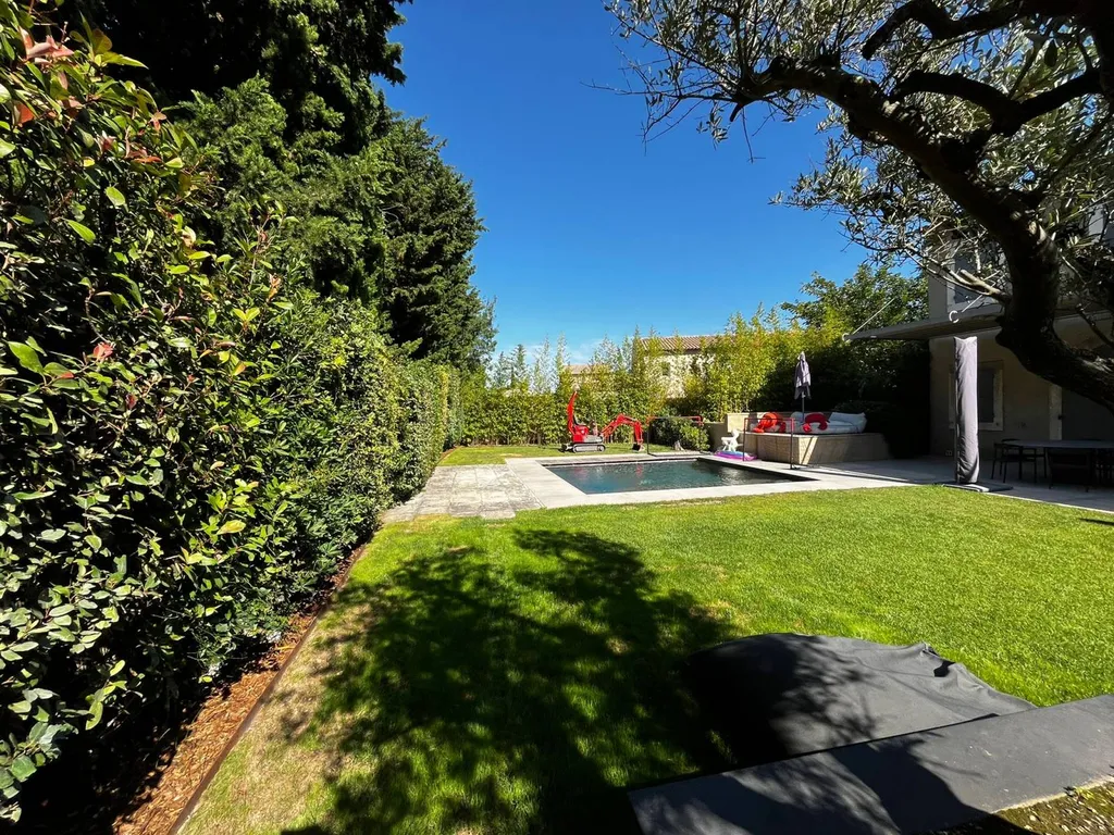 Création de jardin à Aix-en-Provence 13090, dans les Bouches-du-Rhône, avec l'expertise de Carré Vert