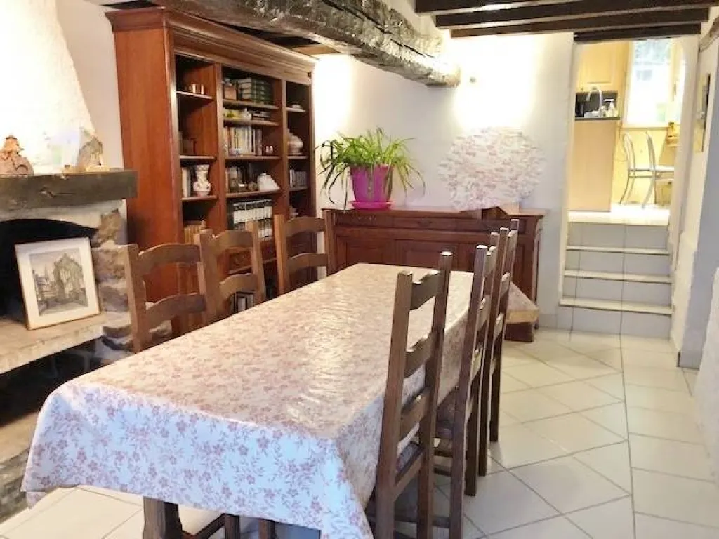 Vends maison à étage proche Saint Aubin lès Elbeuf 76410