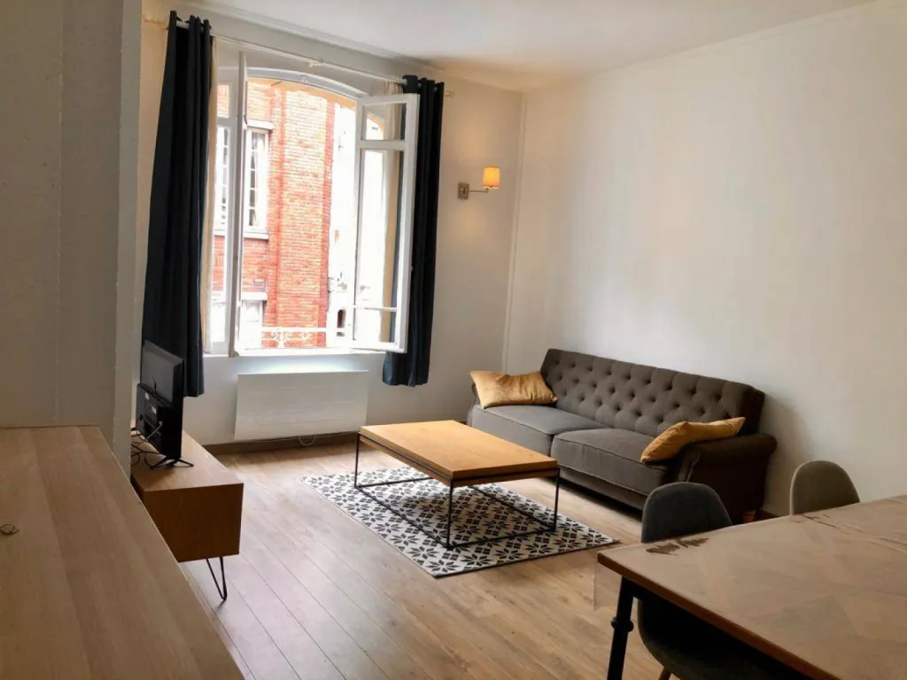 Situé au 40 rue de l'Hôpital à Rouen