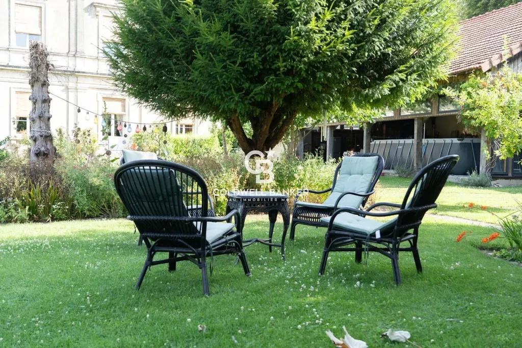 Maisons de campagne, manoirs et longères à vendre en Sarthe et dans le Perche sarthois : un art de vivre authentique