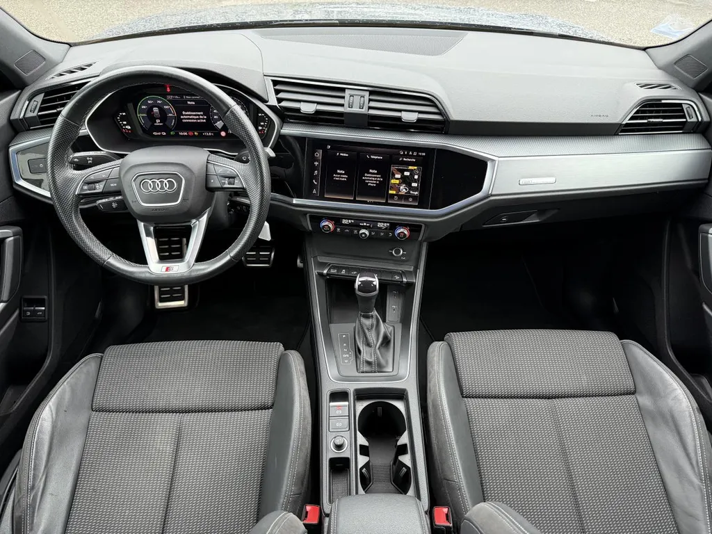 Audi Q3 d’occasion proche Le Havre : SUV hybride S line disponible chez Caudebec Automobiles La Frénaye