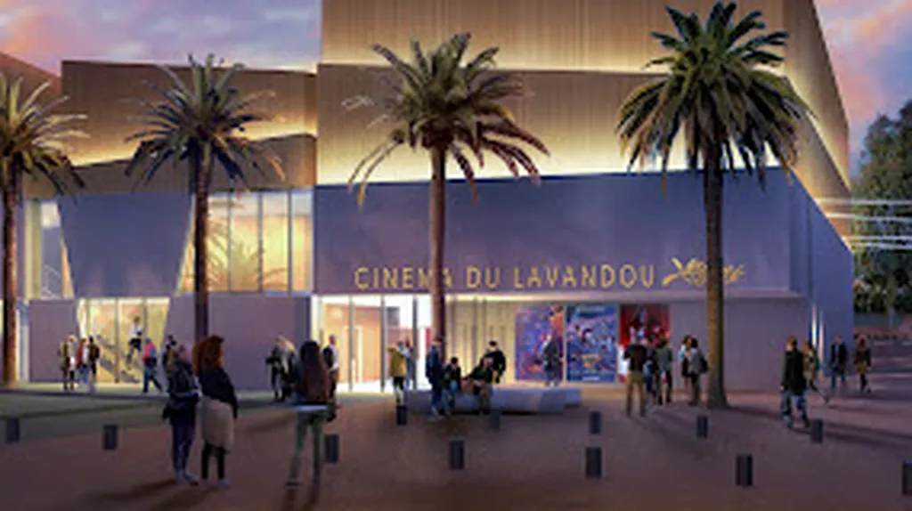 Le Grand Bleu, cinéma climatisé, 4 salles à proximité de l'hôtel de la Plage de Bormes Les Mimosas VAR ( 83230)