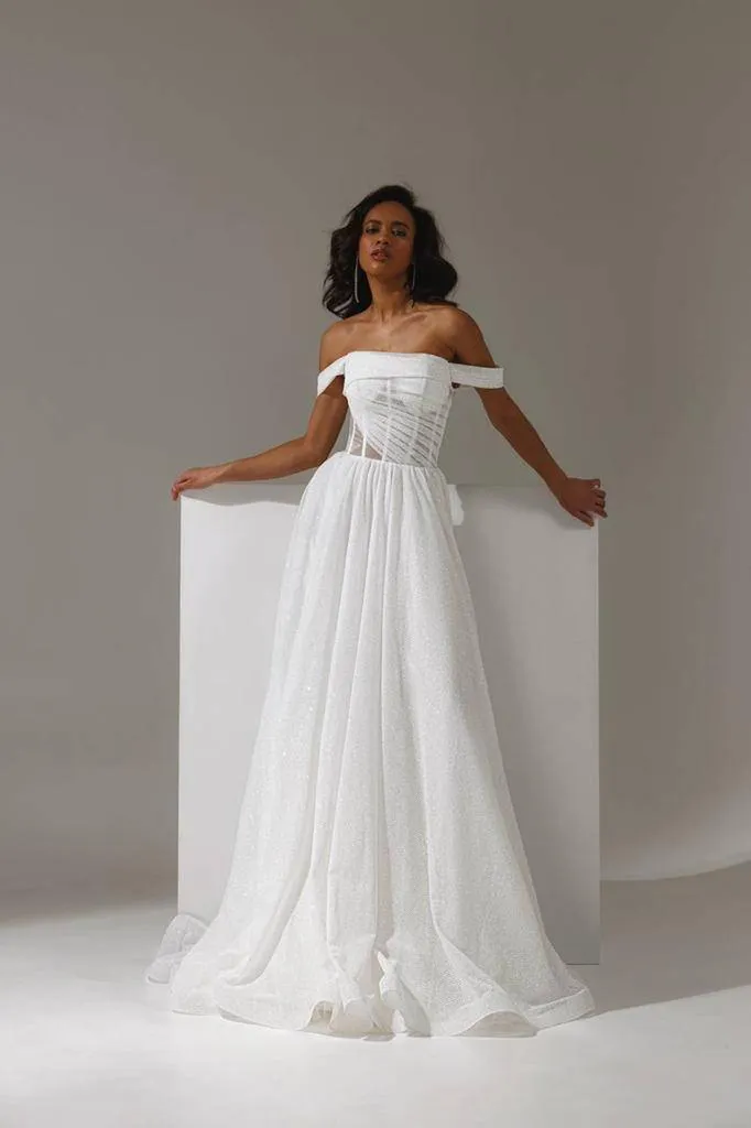 Robe de mariée corset baléiné à Marseille.